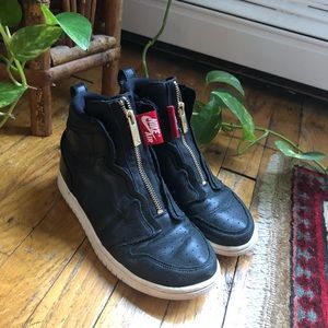 Nike Air leather zip up hi-tops